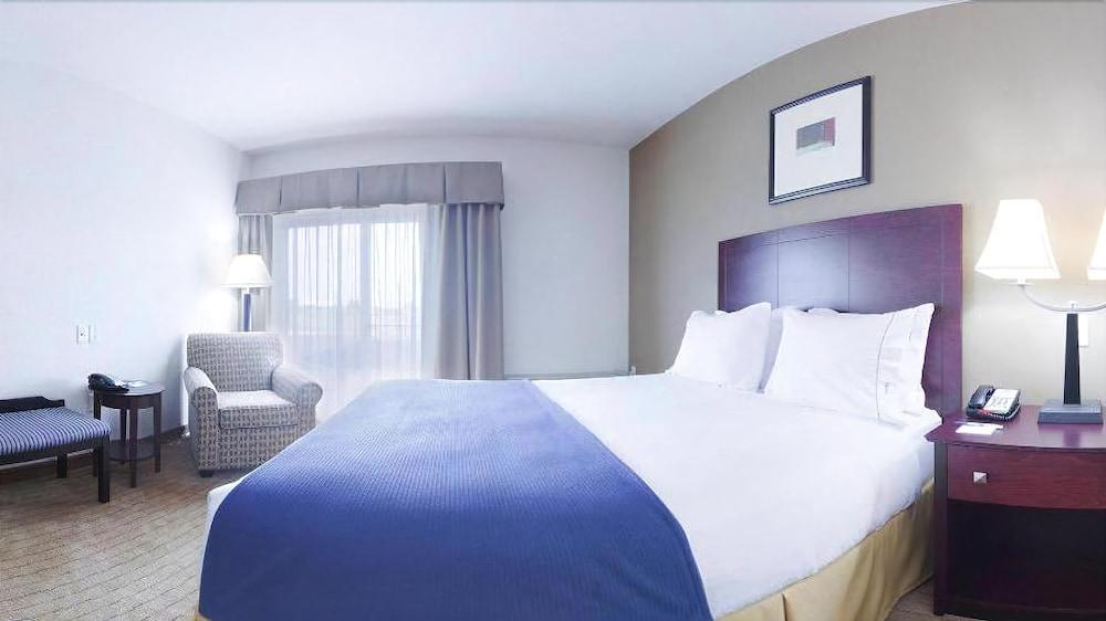Holiday Inn Express Hotel & Suites Antigo By Ihg Eksteriør billede