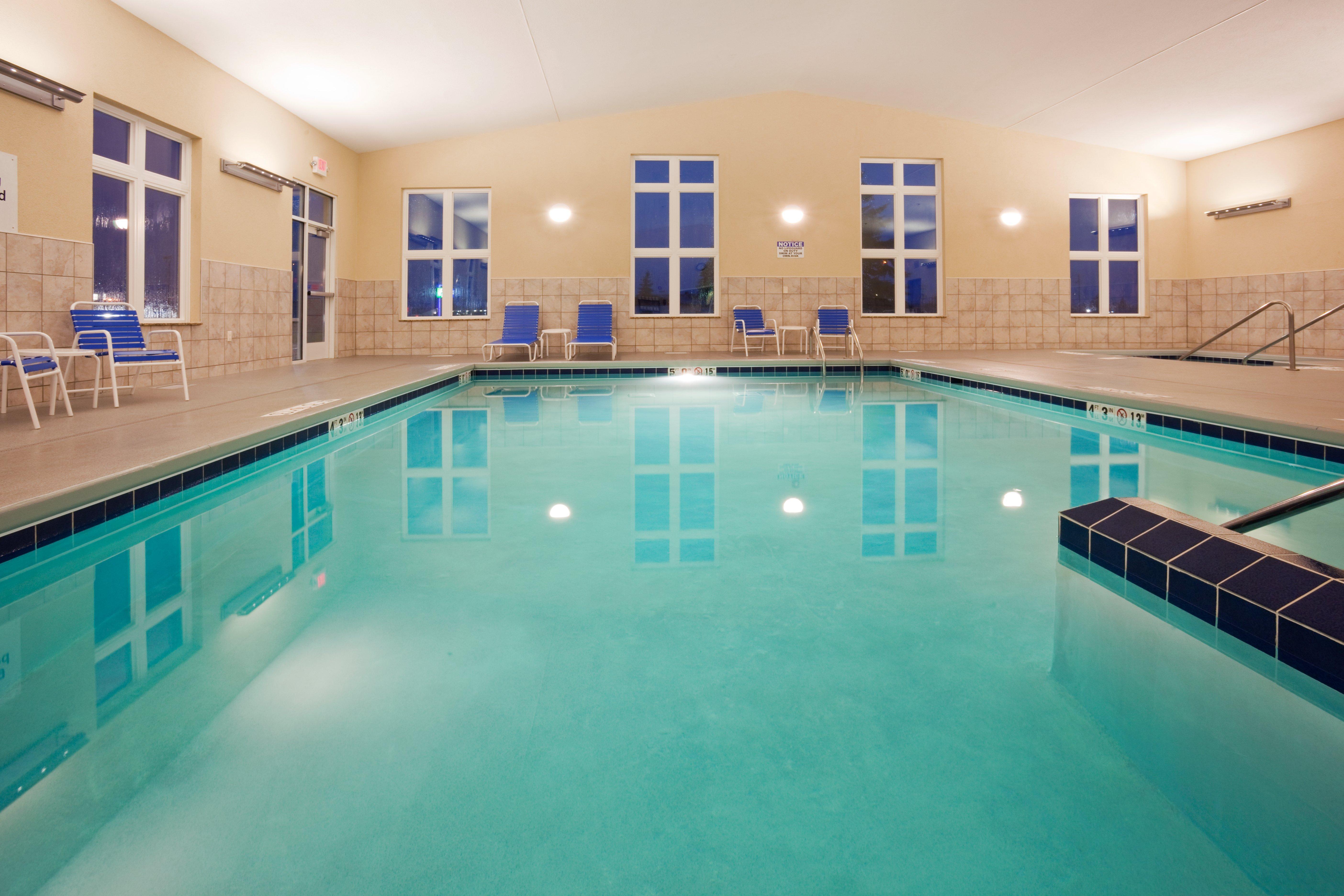 Holiday Inn Express Hotel & Suites Antigo By Ihg Eksteriør billede